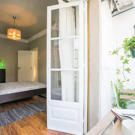 Fonte Luminosa - Great Location Apartamento