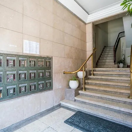 Fonte Luminosa - Great Location Apartment