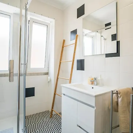 Fonte Luminosa - Great Location Apartment *